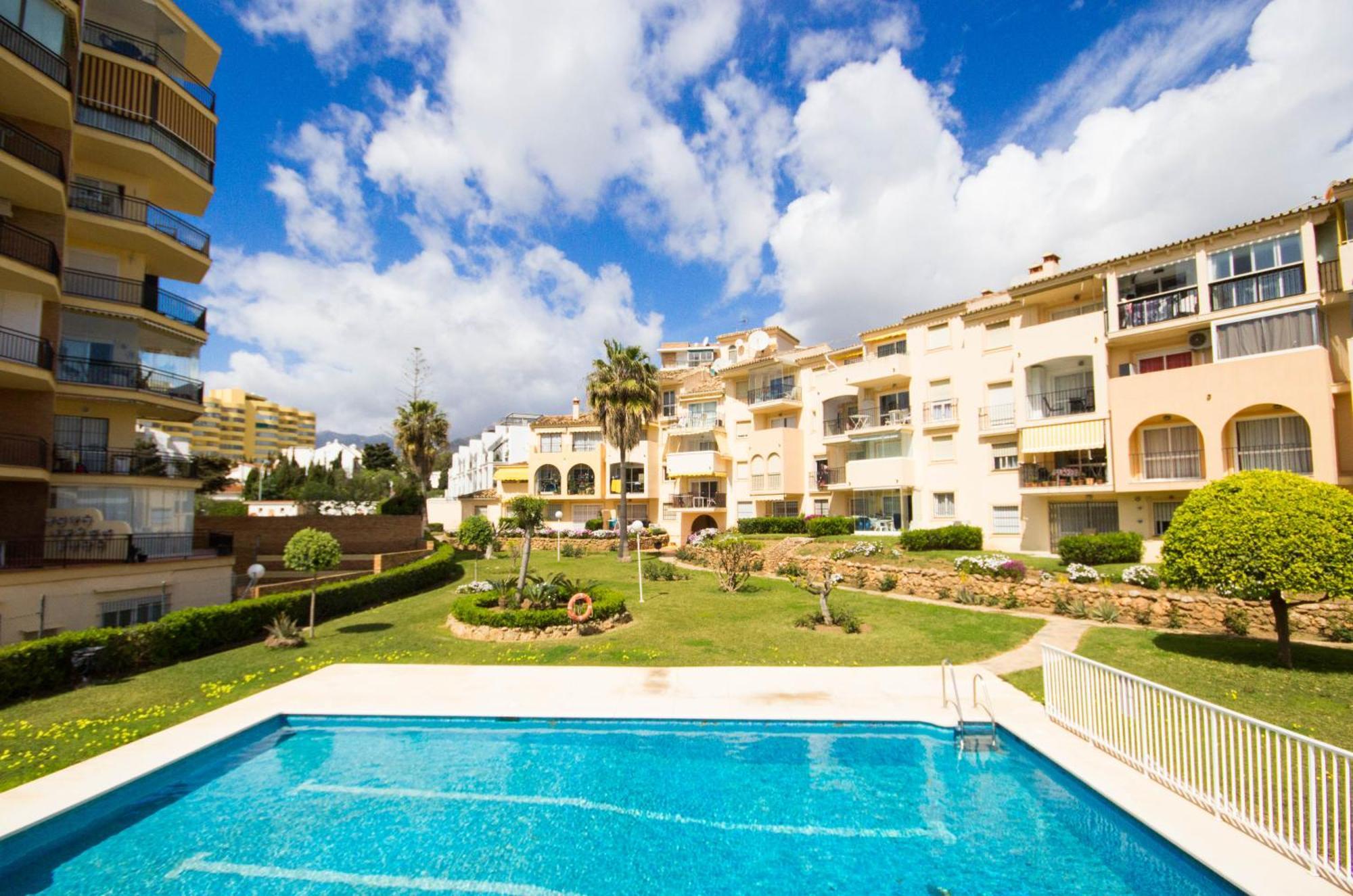 Apartamento Erisa 55 By Ivi Real Estate Torremolinos Exterior foto